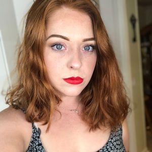 Meet your Posher, Sophia